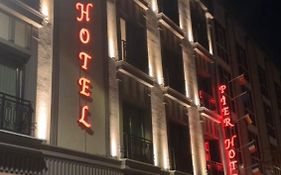 Pier Hotel